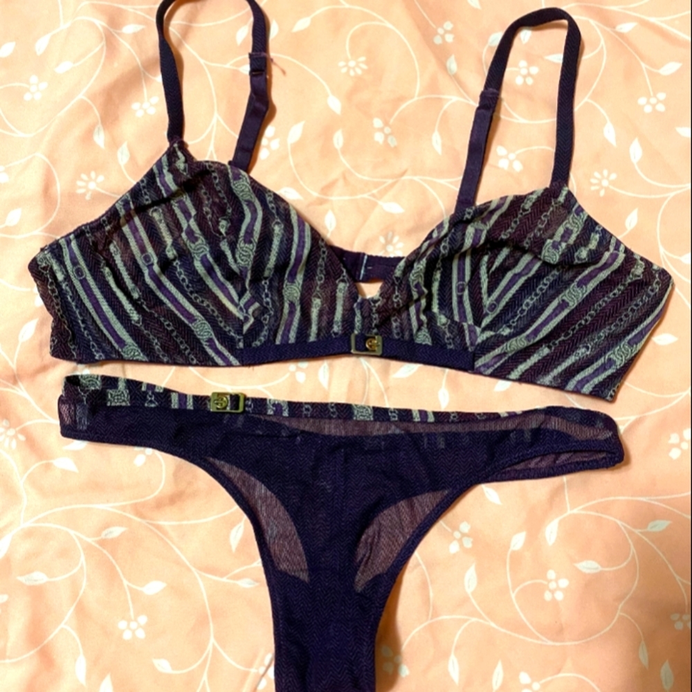 VS bra and thong set
